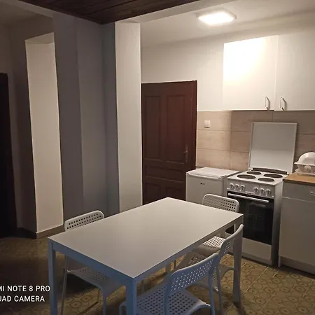 Apartment Lina